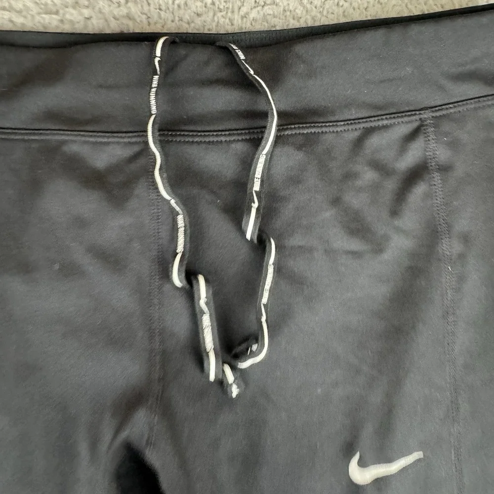 Nike Running‎ Dri-Fit Black Pull-On Drawstring Compression Capris Size Medium